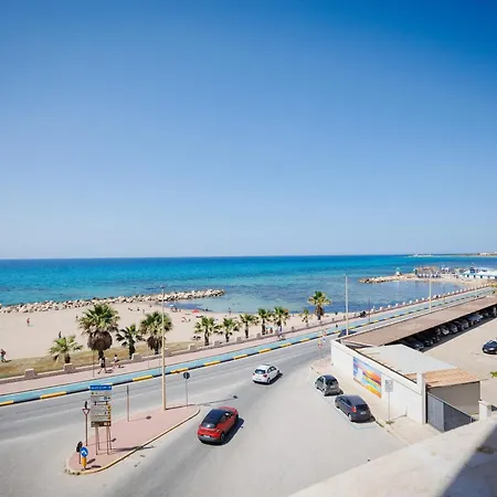 Brezza Di Tramontana דירה